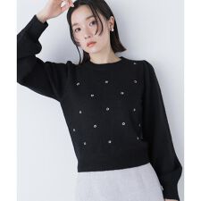 フラワー刺繍ニット