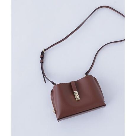 [^ԁF0176182100]0175282700yCgEHbgV_[obOzƓ^ił܂BNBB̃OZ[ACeɐVFēoIyʂŃRpNgȃbNXłȂ֗ȋ@\ڂ̃EHbg^obÓA1łǂւło邱Ƃł܂t@Xi[𗘗pd؂|PbǵAJ[hiADAǧ郁bṼRCP[X}`P[XdlƂȂĂ܂B܂AÔ|Pbg}OlbgЂ˂łƕ邱Ƃł̂ŁAX}zICJ[h̎[ɈŜ|CgBV_[xg̓iXJŎOƂłAobOCobOƂĂg܂BVvȃfUCȂ̂ŁAꂢ߃X^COJWA܂ŕLR[fBl[gy݂_MtgɂlC̍ACełBf̒p摜̏ꍇA̓ɂAۂ̐FƈقȂČ邱Ƃ܂BF́AiP̂̉摜QƂB