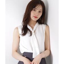 パール付きフリルタイブラウス | プロポーション ボディドレッシング(PROPORTION BODY DRESSING)