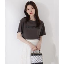 ＜ウォッシャブル＞ゴシックロゴTシャツ