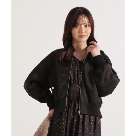 [^ԁF1215255005]MA-1^Cv̒ȃu]łBږʂ̋l܂iCngpALC߃fUCB̓ujbg킹AʂɂȂĂ܂B悢TCYɂPROPORTION̂mƃoXǂpAE^[łBfށƂiCAƂujbggpĂ܂BڍׁdlEOt@Xi[nE蓧EȂ ^ E₠ ^ LkEȂňE聦f̒p摜̏ꍇA̓ɂAۂ̐FƈقȂČ邱Ƃ܂BF́AiP̂̉摜QƂB