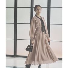 タイ付きウエストシャーリングワンピース