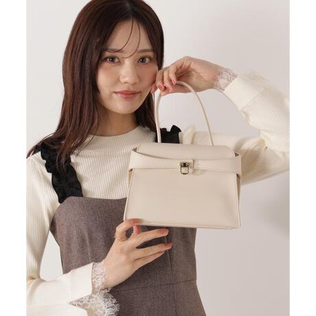 [^ԁF1215281004]gh̃nhꂽg[gobOBS[hJ[̂ƃ`[ti̗ǂANZgɂȂ܂B̓t@Xi[JA}`̂ŋMdiȂǕKvŒ̃m[ł܂B|Ǝ΂ߊ|łV_[͎O\łBf̒p摜̏ꍇA̓ɂAۂ̐FƈقȂČ邱Ƃ܂BF́AiP̂̉摜QƂB