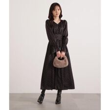 プロポーション ボディドレッシング(PROPORTION BODY DRESSING)のクルミ釦付きギャザーワンピース 25AW
