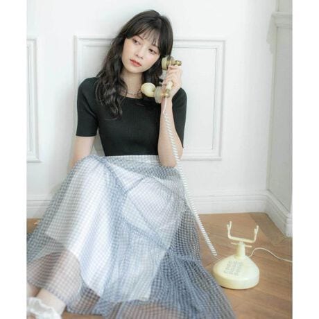 [^ԁF1255240003]ꖇŃR[fBl[ghbLOs[XBfReƌXNGAlbÑujbgɁAVA[Ōy₩ȃMKvg̃`[XJ[ghbLO܂B̂MKȂ̂ŗcȂ炸AtF~jŉ؂₩Ȉۂ^܂BhC^b`ȃjbghbLO鎖ŃfC[ɂC킸Ă܂BBeƖ̊֌WɂAFČꍇ܂B܂p\REX}[gtHȂǂ̊ɂA኱iƉ摜̃J[قȂꍇ܂B\߂Bi̐F́AiPi摜QƉBi摜̓Tv̂߁AFTCY̎dlɕύXꍇ܂̂ŁA\߂B