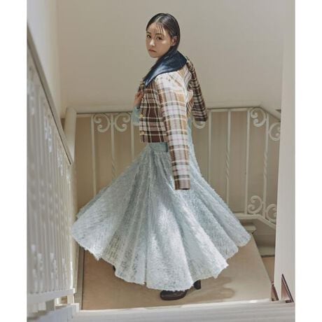 [^ԁF1255220023]tFU[̂悤ȗ̊̂`[R[fBl[gɉ؂Yy₩ȃXJ[gB̂`[nx[XɂAӂӂƃtFU[̂悤ȕ\łBgĥfނłق̂ƏHX^C܂BEGXg͂SdlŒߕtȂKɃtBbgBEGXg܂͂ƁA͕ʂƂh}`bNȃVGbg|CgłBBeƖ̊֌WɂAFČꍇ܂B܂p\REX}[gtHȂǂ̊ɂA኱iƉ摜̃J[قȂꍇ܂B\߂Bi̐F́AiPi摜QƉBi摜̓Tv̂߁AFTCY̎dlɕύXꍇ܂̂ŁA\߂B