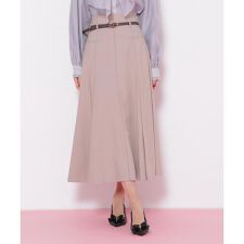 細ベルト付きセミフレアスカート