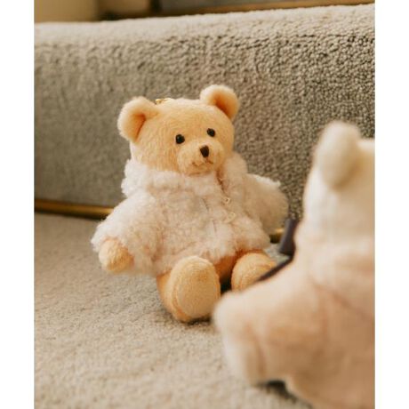 [^ԁF1255299041]JILL by JILL STUARTIWĩxA`[oIJShイꂽAxÂ߂ɃfUCAIWîӂӂR[g𒅂Ă炵`[łBobO`[ƂĂ͂AxA`[t͍̂łɏ̂߁Bv[gɂ҂ȃACełBBeƖ̊֌WɂAFČꍇ܂B܂p\REX}[gtHȂǂ̊ɂA኱iƉ摜̃J[قȂꍇ܂B\߂Bi̐F́AiPi摜QƉBi摜̓Tv̂߁AFTCY̎dlɕύXꍇ܂̂ŁA\߂B