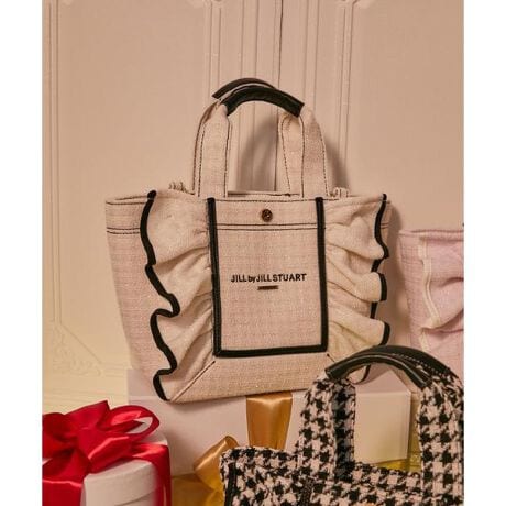 [^ԁF1255280023]JILL by JILL STUARTNEWACRobOɏ̌t@ubNoIlC̃t[tg[gAV[Y[hY~ebht@ubNgpXyVȃobOłB̂璹̃cC[h̓mg[ł܂Ƃ߁A~̑ɉf郌fBCNȃ[hɁBzCgƃsÑcC[h̓tBD荞܂ĂAɔ˂Ȃi߂~Ƀ}b`؂₩ȑfފłBV_[e[v͎Oo܂BBeƖ̊֌WɂAFČꍇ܂B܂p\REX}[gtHȂǂ̊ɂA኱iƉ摜̃J[قȂꍇ܂B\߂Bi̐F́AiPi摜QƉBi摜̓Tv̂߁AFTCY̎dlɕύXꍇ܂̂ŁA\߂B