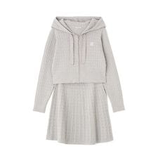 ケーブルニットパーカーセットアップ