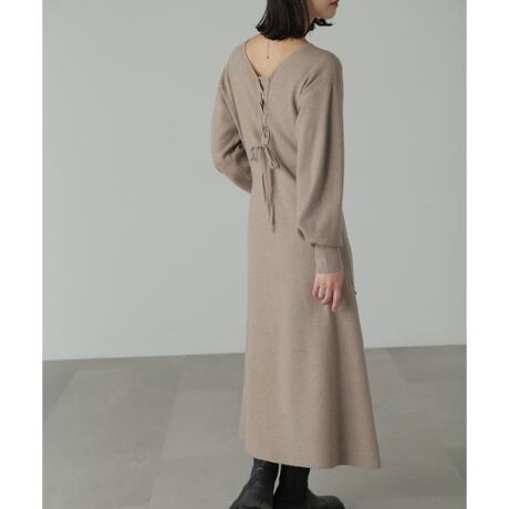 [^ԁF1313240037]Ƀ[XAbvfBe[{āAق̂wV[Ȉۂjbgs[XB߂̃XbLƂҒnŎdグĂ܂BlbNă[XAbvꂽAobNRVXȃfUCBhbvV_[łƂ̂鑳AEGXg̓tBbg郉CAn̂i[ĆA邾ŃLCɌĂVGbgłB߂ɂƂu͂グă{[X[uɂĂB1Œ̂͂AɃVA[Ci[ƃC[hy߂܂B̓u[cŃ{[ô߁Bf̒p摜̏ꍇA̓ɂAۂ̐FƈقȂČ邱Ƃ܂BF́AiP̂̉摜QƂB