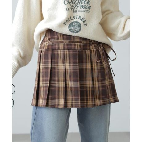 [^ԁF1315120009]bvXJ[gɂłv[c~jXJ[gBn͖ے̍@fނłǂȃgbvXɂ킹₷AuE̓gh̃^[^`FbN̑gݍ킹ōN炵ۂɌĂ܂Bi[{ŃtF~jȃfBe[vXĂA{𔲂Ăp\BJ͓䗃őSĕƃ~jXJ[gƂāÃ{^JƃfjȂǃCh{gƂ킹₷bvXJ[gƂĒȂ܂BăI[o[TCYȃjbg킹łƂȂ߁If̒p摜̏ꍇA̓ɂAۂ̐FƈقȂČ邱Ƃ܂BF́AiP̂̉摜QƂB