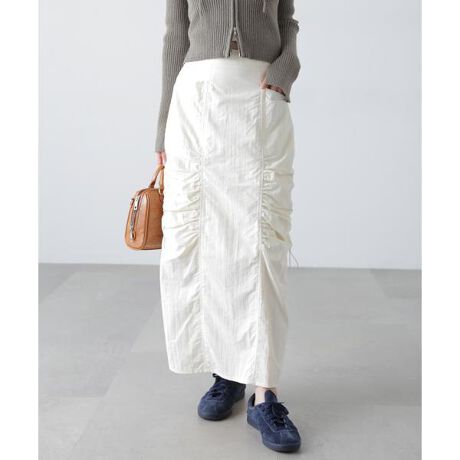 [^ԁF1315120027]X|[eBȃiCfނɂ킢炵MU[fBe[vXi[XJ[gBTChɕtĂhXgR[hŁAMU[̒߂ł܂BplnMIC邱ƂɂAMU[񂹂ĂƂfUCoB}`bNȃtuEXoGRAȃ{TVc(X܏iԍ131-5160034)ƍ킹~bNXR[f߂łBf̒p摜̏ꍇA̓ɂAۂ̐FƈقȂČ邱Ƃ܂BF́AiP̂̉摜QƂB