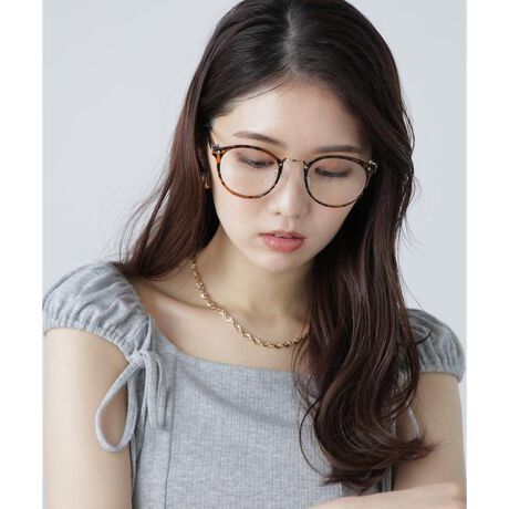 [^ԁF1315194016]J[t[ƃ^fނ̃RrTOXBRȂSñ{Xg^CvŃV[I΂Ɏg܂BUVJbg{t@bVOX͂ꂩ̋G߂1͎Ă}XgACeBP[XtȂ̂Ŏ^тm[XgXłBf̒p摜̏ꍇA̓ɂAۂ̐FƈقȂČ邱Ƃ܂BF́AiP̂̉摜QƂB