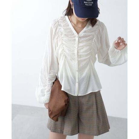 [^ԁF1315110039]V[vȈۂ̒ɏ_炩ȕ\vXÂȂuEXB݂VlbNŃfRe茩Atg̓V[O{fUCłB̓ɂ̓MU[āAӂƂtHoBEGXgׂ͍{tĂ܂B̓Jbvtgbvx[VbNȃm[X[ujbg킹ꖇAHDɂXXłB悢VA[ŁAꂩ̋G߂Ɏg₷Ƃ^b`̑fނgpBf̒p摜̏ꍇA̓ɂAۂ̐FƈقȂČ邱Ƃ܂BF́AiP̂̉摜QƂB