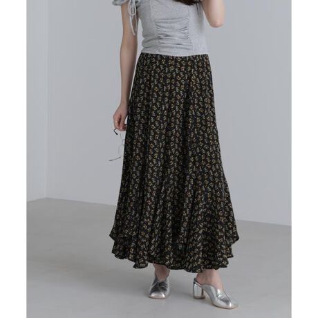 [^ԁF1315120038]kfabricdesignlkCNȃV{ɏԃvggh̃}[ChXJ[gBTbƂŁA\̂fނgpĂ܂BGXJSp^[ŁAɂėh铮̂tAȃ}[ChVGbgŃfBCNȈۂɁBEGXg͘et@Xi[ŁAtg̓XbLƎdグ܂B̓SdĂŒpBkstylinglRpNgjbg킹łꂢ߃X^C͂AfjHDVA[u]A܂TVc킹ĊÐhR[fXXłB