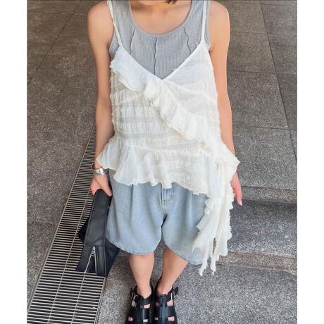 [^ԁF1315210041]AVg[ɗh郉bttƃtWVM[L~uEXBeɂĎ΂߂ɗtBbVe[|CgłBJbvtL~\[킹1ƂĂARpNgTVcƃC[hȂǁA킹Ci[ɂăOV[YBJ[fBKVcAWPbgHD̂߂łBXg[gY2KX^C͂A~jXJ[g⃏Chfjpc킹΁A؍ۂMIXR[fy߂܂Bf̒p摜̏ꍇA̓ɂAۂ̐FƈقȂČ邱Ƃ܂BF́AiP̂̉摜QƂB