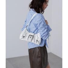 ビッグベルトショルダーバッグ