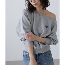 オフショルワンポイント刺繍スウェット