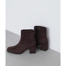 オーバーヒールブーツ