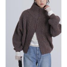 スタンドネックショート丈ジップニットブルゾン