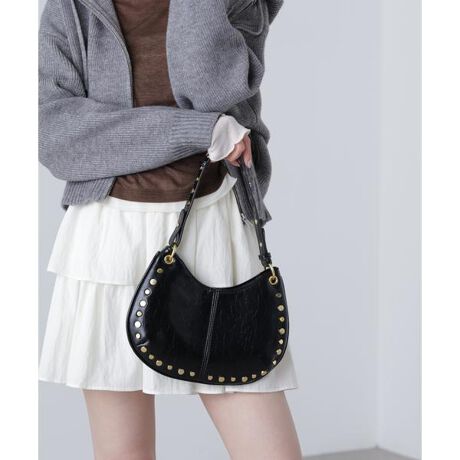 [^ԁF1316191007]ƂtH炵X^bYtobOB莝nhƌ|ł`F[V_[tĂ2waydlBANZT[oŎĂfUCłBf̒p摜̏ꍇA̓ɂAۂ̐FƈقȂČ邱Ƃ܂BF́AiP̂̉摜QƂB