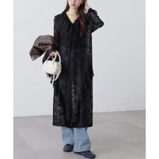 前開きラッフルフリルレースワンピース