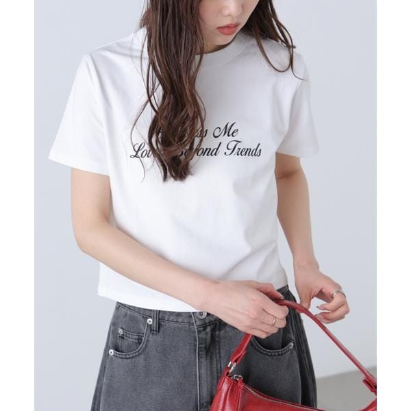 ロゴプリントコンパクトTシャツ