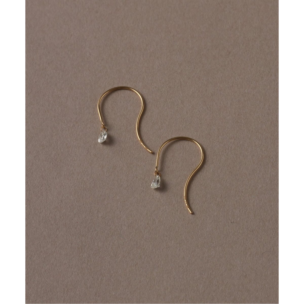 ageteアガット　K18ダイヤモンドピアス　片耳 K18ダイヤモンドピアス（0.1ct）｜ピアス｜アガット 公式