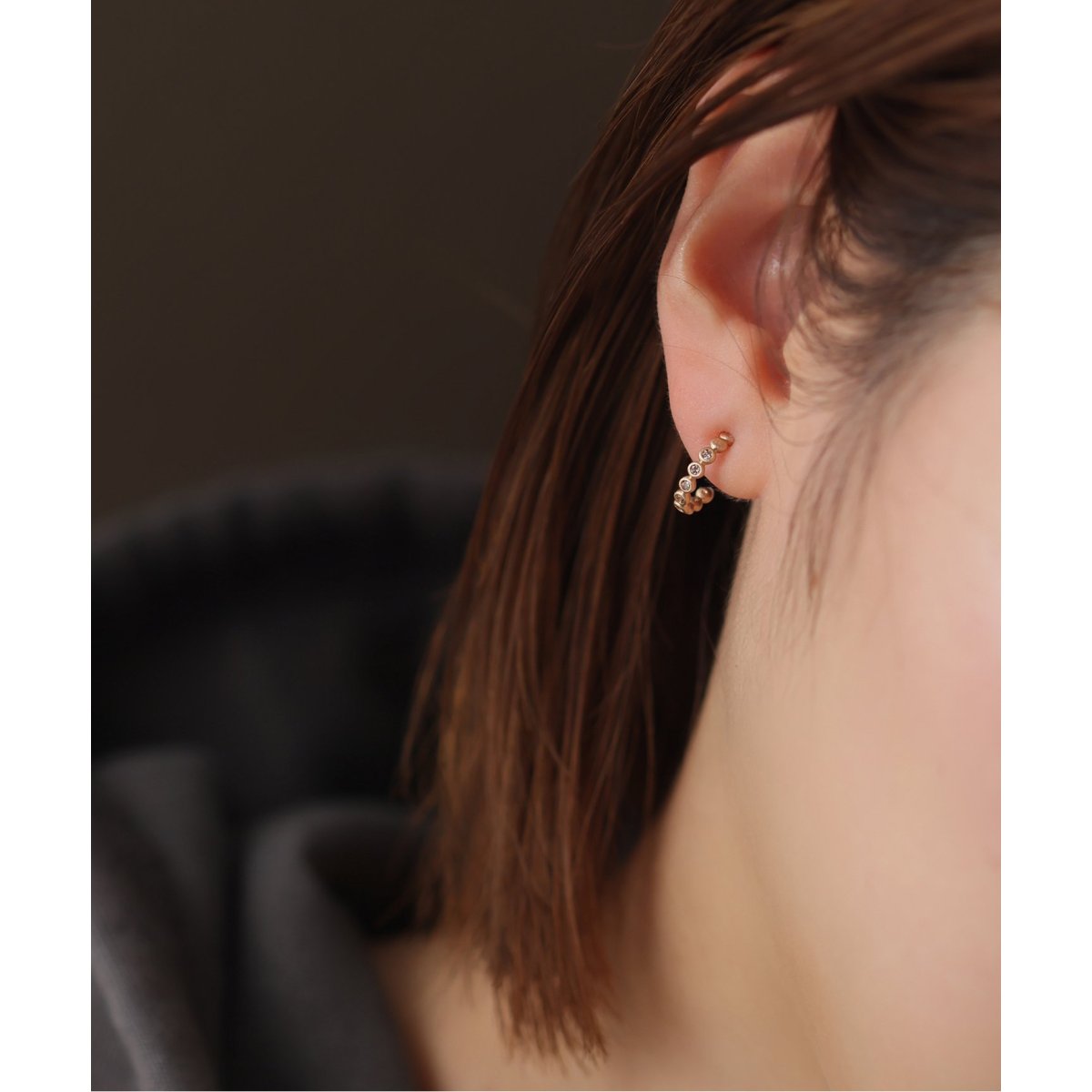 Lilas グラデーションパールスモールフープピアス K10（両耳） ワイド