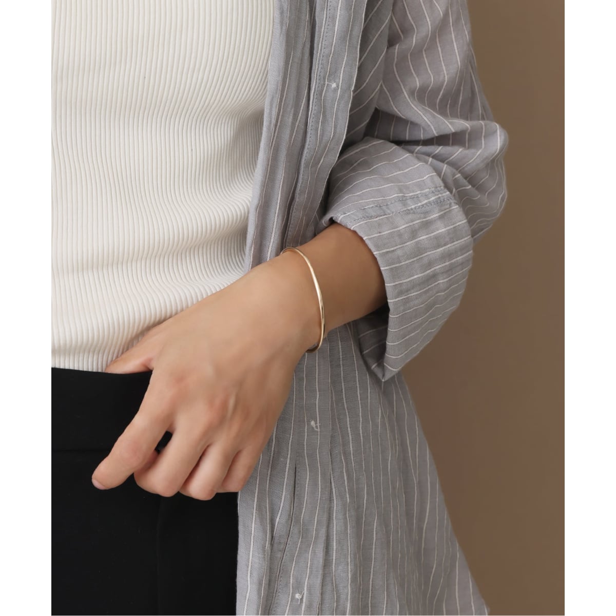 2.5パイプC型バングル K10 | リラバイスピック＆スパン(Lilas by Spick