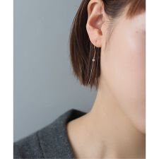 ホールダイヤ1pチェーンフックピアス K18（両耳）