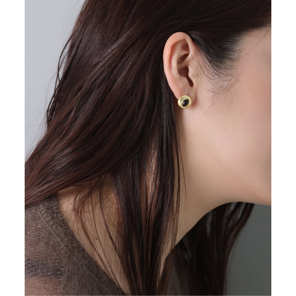 WEB限定予約》【SAMH by LILAS】ヴィンテージライクオニキスピアス