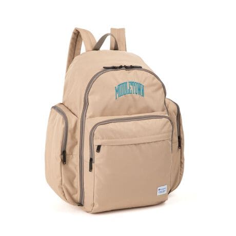 [^:66025]Champion^`sI wCWAixI[ZeBbNȃfUCŁAX痷sɎgACe܂ŕLACeWJx[VbNV[YB{̃J[ɂĈقȂJbWShJ|Cg̃bNTbNBg̗ǂVvȃfUCŁAʖ킸g܂B[͔QŁA2`3x̏hɂ߁BwZs͂AnCLOLṽAEghAEhЃObY̎[ɂC[͌傫ĴŁAl߂וo₷̂|CgB傫ȃTCh|Pbgɂ500mLybg{gtFCX^I[ł܂B46Leʁ̎[ɕ֗ȓ|Pbg[̊O|Pbg