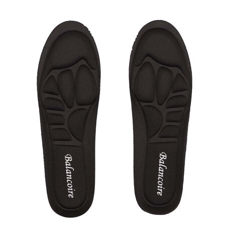 Ob^[ZNǧC̒~n60NAV܌C񂪑IԒ~łBS̓IɃtJtJĂđC悭AׂbVfނŒʋCǂdlłBƁAy܂ÅOAܐ摤ɍׂꂽX|W̃p[cAꂼ̉ӏɐ▭ɃtBbgĂ̂ŁAԗĂĂyȐ݌vłBTCh͏オĂ邽߁ȀdS𒆉Ɋ񂹂Ĉ肳Ă܂BTCYőIׂ邱ƂłAȂJbg\ŃTCYł̂͂ꂵ|CgłBJς݂̏iɌAԕisƂĂ܂̂ŁA\߂B[^:742210]