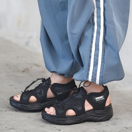 Ob^[ZNgmoz xXgZ[ hXgRfUCX|[cT_VFǉAJ[LxȂXFWJIs[^[loȐlCiNlCACeVFčNׂ܂Ib傫A߂hXgRłł悤ɂȂĂfUCBXj[J[̂悤Ƀz[hAX|TłBf͂AC킹łIVɗ܂Bs[XpcX^CȂǕLR[fɓ݂₷ȀꂪL܂BAbp[̓TbƂbV̐nŏɂG\[͐lCmozX|TV[YƓlEVA\[gpyʂŃNbVAéANbvǂɂT_łBYɂĐFقȂꍇ܂Bi摜́A̓p\RȂǂ̎gpɂAۂ̐FƈقȂČꍇ܂B\߂B[^:9761003]