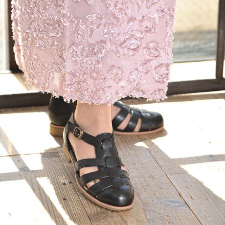 Ob^[ZNgALPHA CUBIC At@L[rbN OJT_㎿Ȏ̖{vgpOJT_ƃgĥX^CbVȃfUCBƂ鐮tHŁAoX̂Abp[fUCƃEhgD炵ۂłB\bNXƂ̑ǂAR[fBl[g̕L܂B̃xg͒߉\ŁA^CṽANXgbvŒEȒPłBXgbv߂̓SHŐLk̂ŁA߂₷O₷łBC\[NbV͒悢e͂A_炩BƂ̂őƃz[hĂ܂B\[͒悭dSfނŁAׂȉʂɂ芊ɂHvĂ܂BVNicށjߍ܂Ă܂AȐ肵Ȃ₩ɒ悭Ȃ܂BẙzzĩTCYF24cm/TCYF24cm/\bNXpŎTCY͏傫Ǝv܂BƂ悤ȁEEEBXgbvł藯߂Ă̂ŒE邱Ƃ͂܂BvȂ̂ŏdƎvĂ܂AڂyłBĂƑɓłƂ낪ƂĂǂłBۂܐ悪ƂĂ킢łB{v(VRv)̏iɂđfނ̓ÃLYVAFCꂪꍇ܂BJȂǂŔGꂽꍇAFڂ肷ꍇ܂Bv̕iێ̂߁Ał邾G炳Ȃ悤ӉBi摜́A̓p\RȂǂ̎gpɂAۂ̐FƈقȂČꍇ܂B\߂B[^:93222086]