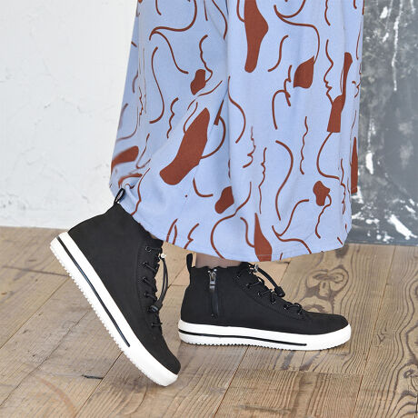 Ob^[ZNgEDWIN GhEC nCJbgXj[J[J̓łKɉ߂钴Eyʂ̋@\nCJbgXj[J[͂ȝʂƌyʐ݌vŁAJ̓ł̓łKɉ߂ꑫłByʂEVAƍSfނ̃GbŴh\[Ŋɂ肵sT|[gBTCht@Xi[ŒE₷At@Xi[̓}`ɂ͐ʂɂfނgpĂ̂ŁAJ̓łSłBO\ȃE^JbvC\[ŁAɕۂ₷̂|CgBJWAɂꂢ߂ɂ킹₷VvȃfUCłB͂ȝʁyʐ݌v (Б220g)ɂh\[E₷TCht@Xi[ʂȂt@Xi[}`O\ȃE^JbvC\[VvȃfUCJ̓łSėXj[J[TĂyʂŗSn̗ǂXj[J[TĂJWAɂꂢ߂ɂ킹Xj[J[TĂɂ߂łIH͊Shł͂܂BԐZɂ͒ɐZݍމ\܂BȞʂ͉ivȂ̂ł͂܂Bi摜́A̓p\RȂǂ̎gpɂAۂ̐FƈقȂČꍇ܂B\߂B[^:93337600]