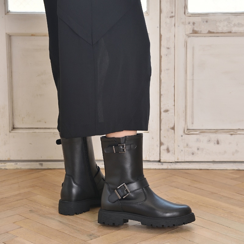 スクエアトゥレザーロングブーツ | ヒナ デイ グリーン(Hina Day Green