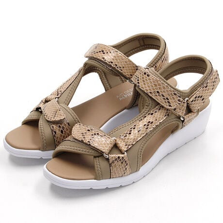 Ob^[ZNgALPHA CUBIC EFbW\[ X|[cT_lJWAɂ҂Ȃꂢ߃X|TAbp[ɂ͐LkɗDꂽXgb`fނgpAɂ₳tBbgBobNXgbvz[hA芴̂sT|[gBX|[eB[ȃfUCłȂAJWA炫ꂢ߂܂ŕLX^CɃ}b`Bs[XXJ[gƍ킹ătF~jɁAfjpcƍ킹ăANeBuɂƁA̓̋CŗlXȉăR[fy݂܂Bɂ₳tBbgXgb`fށm炸̌yʐ݌v芴Q̃obNXgbvX^CAbvEGbW\[gh֕~Vo[fUCẙzC^r[zĩTCYF23.5cm/TCYFM/fŎTCY̓sb^łBbEEƂ3ɃXgbvȂɍ킹Ē߂ł̂ł܂B C\[̓TbƂĂāAfŗƋCǂłB悢NbVAɂłBJWAłȂAɂłBi摜́A̓p\RȂǂ̎gpɂAۂ̐FƈقȂČꍇ܂B\߂B[^:9513110]