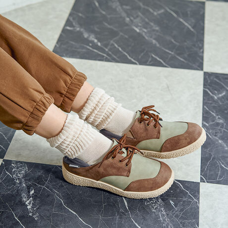 Ob^[ZNgmoz }`J[ V[[X RtH[gV[Ymoz̖k炵݂̂fUCɁAJtȔzFBXG[h~U[ّ̈fރ~bNXłꂽsfUCBJWAȃX^C炫ꂢ߂ȃX^C܂ŕL킹܂BgpĂAꂪȒPȂ̂|CgV[[XŁAtBbg𒲐\Ƃ𓥂ŗƂł2waydlȂ̂ŁAEyłB150ǧyʐ݌vŒԕĂɂA`FbN̒~͂ӂƂĂĉKȗSnB̂oɂ҂ȈꑫłBẙzC^r[zĩTCYF23.5cm/TCYFM/\bNXpŎTCY̓sb^łBܐA傤ǂ悭܂BƂĂyłBSnǂAC\[悭ӂƂĂ܂Bi摜́A̓p\RȂǂ̎gpɂAۂ̐FƈقȂČꍇ܂B\߂B[^:9528686]