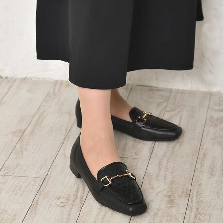 Ob^[ZNǵkyʁlALPHA CUBIC LeBO [t@[ pvXiȃS[h̃rbgƁA炩ȃLeBOfUCGKgɍʂĂ郍[t@[pvXBБ킸150gƂAyʐ݌vBӂ܂łłAւ̕SCɂ邱ƂȂAy₩ɉ߂܂BӂƂC\[́Aܐ܂őDݍ݁ȀՌa炰Ă܂Bɂ́ATbƂG̃bVfނgpBʋCǂAɂ̂ŁAG߂킸Kɂg܂BɁA{Ȃł͂̒Jȍ荞݂ƁAi̗ǂɍSĂ܂Bʋ΂ItBX͂AîoAs̓ɂ҂BǂȃV[łȂ̑KɁAĔĂꑫłBẙzC^r[zĩTCYF24.0cm/TCYF24.0cm/\bNXpŎb̓sb^ŁATCY͂傤ǂ悩łBܐ悪኱ׂȂĂ悤Ȋ܂B3EłAڂ̓XbLƂĂ܂BC\[͏ӂ炵āASn悩łBi摜́A̓p\RȂǂ̎gpɂAۂ̐FƈقȂČꍇ܂B\߂B[^:2947880]