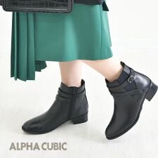 【25秋冬新作】【本革】〔撥水〕ベルトデザインサイドゴアショートブーツ