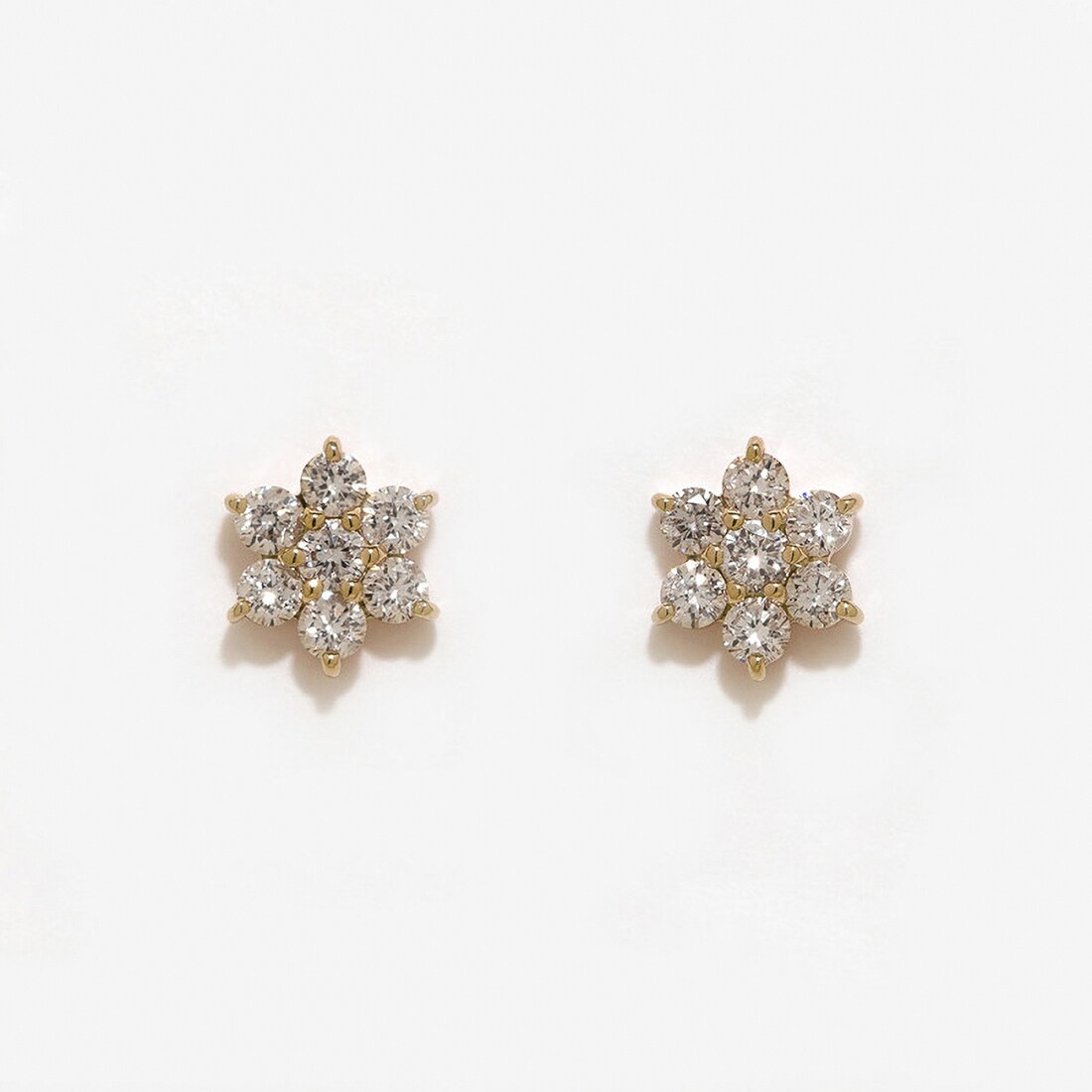 K18 イエローゴールド ダイヤモンド ピアス（0.3ct） | エステール(ESTELLE) | マルイウェブチャネル