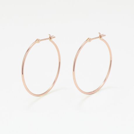 [^:0202-3536-0019]yFOR EARSzsNS[ĥ炩ȐFƐ[݂̂鉐͓Iȃt[vsAXBȂ₩ȑ݊ŁA炵āA܂ɉ؂€Ƃ₳Y܂BǂȑɂƗnރ~j}ȃfUCŁA킩ʂȓ܂ŕL􂷂ACełBl̋CiƏ炵_炩𗼗A㎿ȃt[vsAXłByATTENTIONzM⎇OAx̉eɂϐFώA򉻂̋ꂪ܂Bgp͏_炩ȕzŉ@ĂA˓̓Ȃꏊł̕ۊǂ肢܂B͂ƕό`̌ɂȂ܂̂ŁA舵ɂ͂ӂBBLOOM }CEFu`lXł́Auhɂ炸ABLOOMS{bNXɂꂵĂ肢܂BESTELLESBOXւ̕ύX͒v˂܂B\߂B