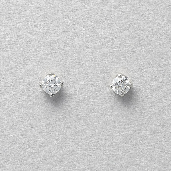 プラチナ ダイヤモンド ピアス（0.3ct） | エステール(ESTELLE) | 0212