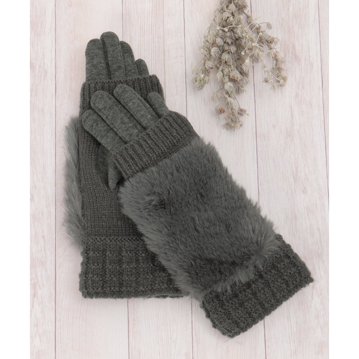 手袋 (ファー・毛皮（フェイク含む）) の一覧 | マルイウェブチャネル