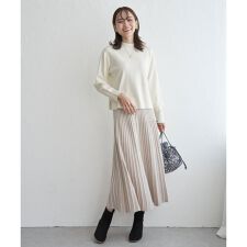 イッカ(ikka)の配色ニットアップ