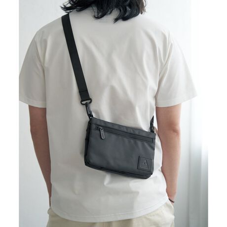 [^ԁF11891113]yWEBACezʂ̂ȂVvȃfUCƋ@\˔}`TRbVBV_[xgO΃|[`ƂĂg2WAYdlŁAV[ɍ킹g\łByfUCzRpNgȂ|PbgLxŁAX}zzApX|[gȂǂ̕Ki[ł܂BjZbNXfUCŁAig͂񗷍sɂ߂̃ACełB