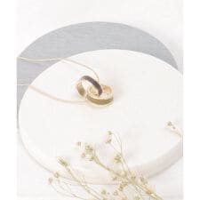 イッカ(ikka)のバイカラーリングネックレス